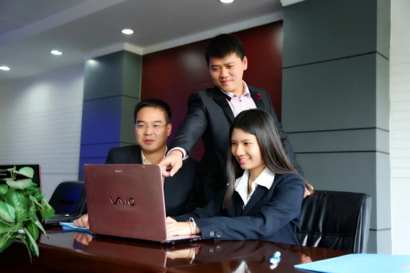 The Institutional Knowledge Exit: Why Your Best Virtual Assistant Leaves at the Worst Possible Moment
